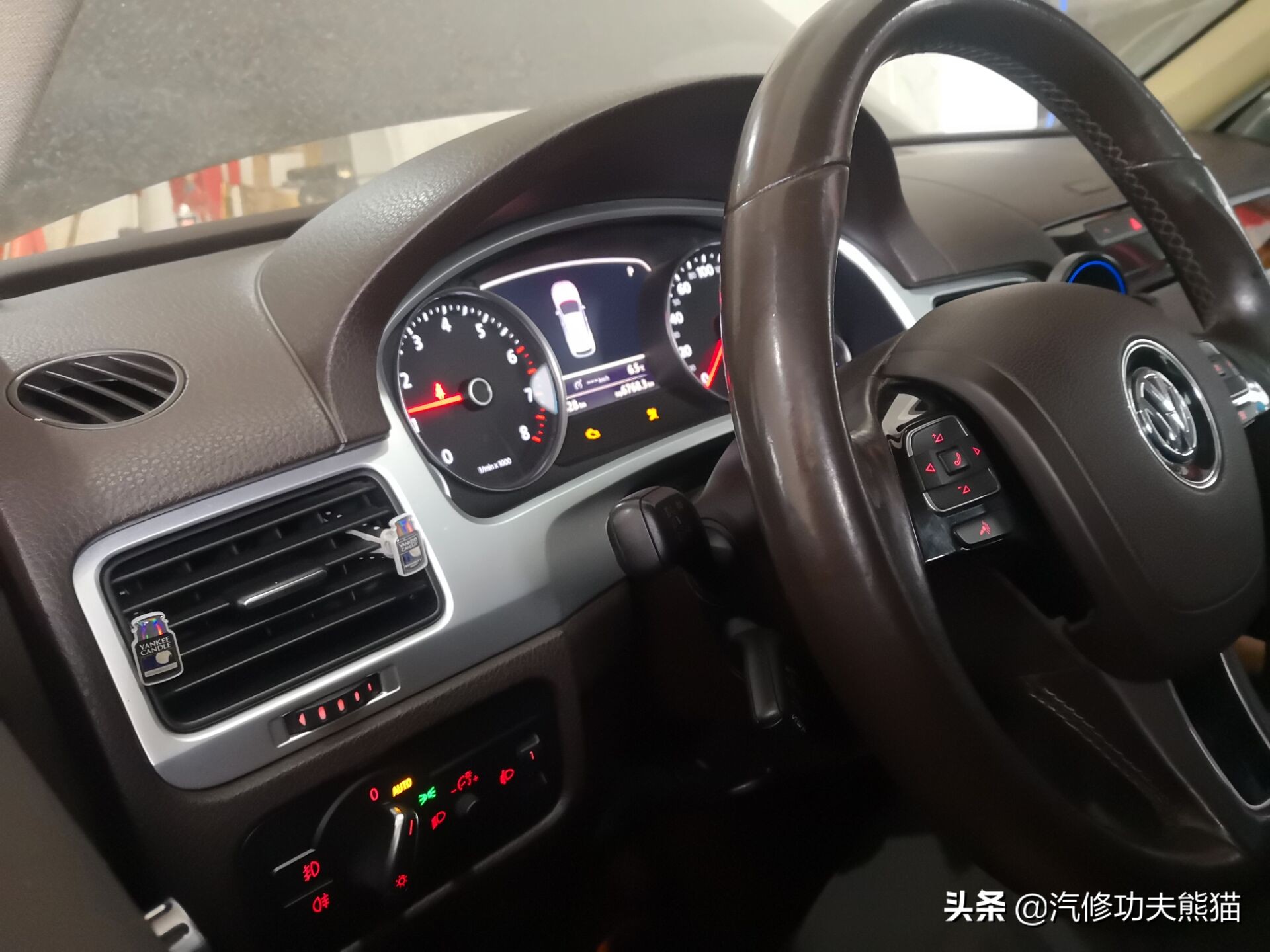 大众途锐急加速发动机故障灯点亮,大众新款途锐车子烧机油