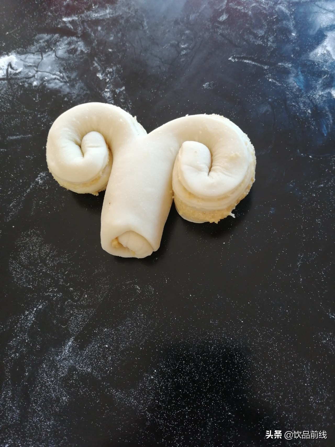 羊角面包制作视频,羊角面包制作方法