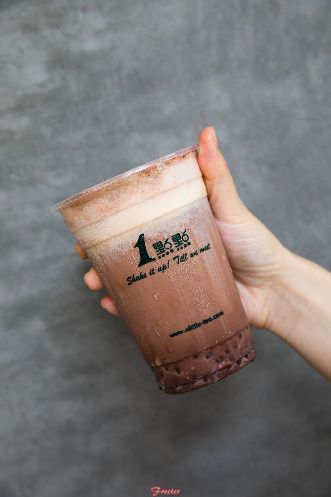 头顶顶着四十度的高温,头顶30多度的高温