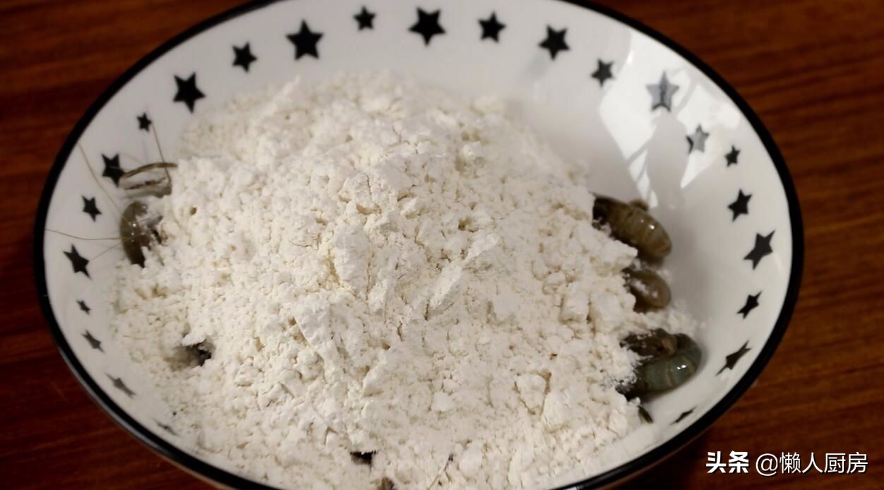不加水煮的虾怎么做好吃,怎样做虾饼又脆又好吃