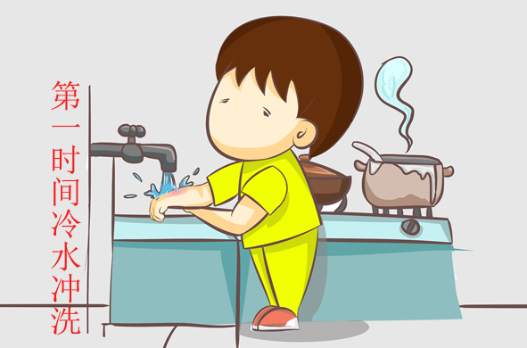 我被开水烫到了怎么办,白开水烫伤怎么处理好得快小孩子