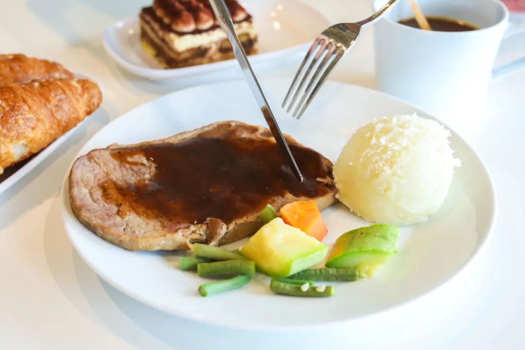 对不起,我要给宜家泼盆冷水...