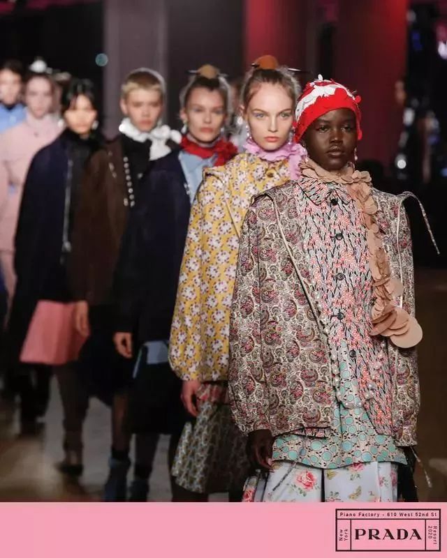 prada2019秋冬女装配色要点,prada2020早春度假系列