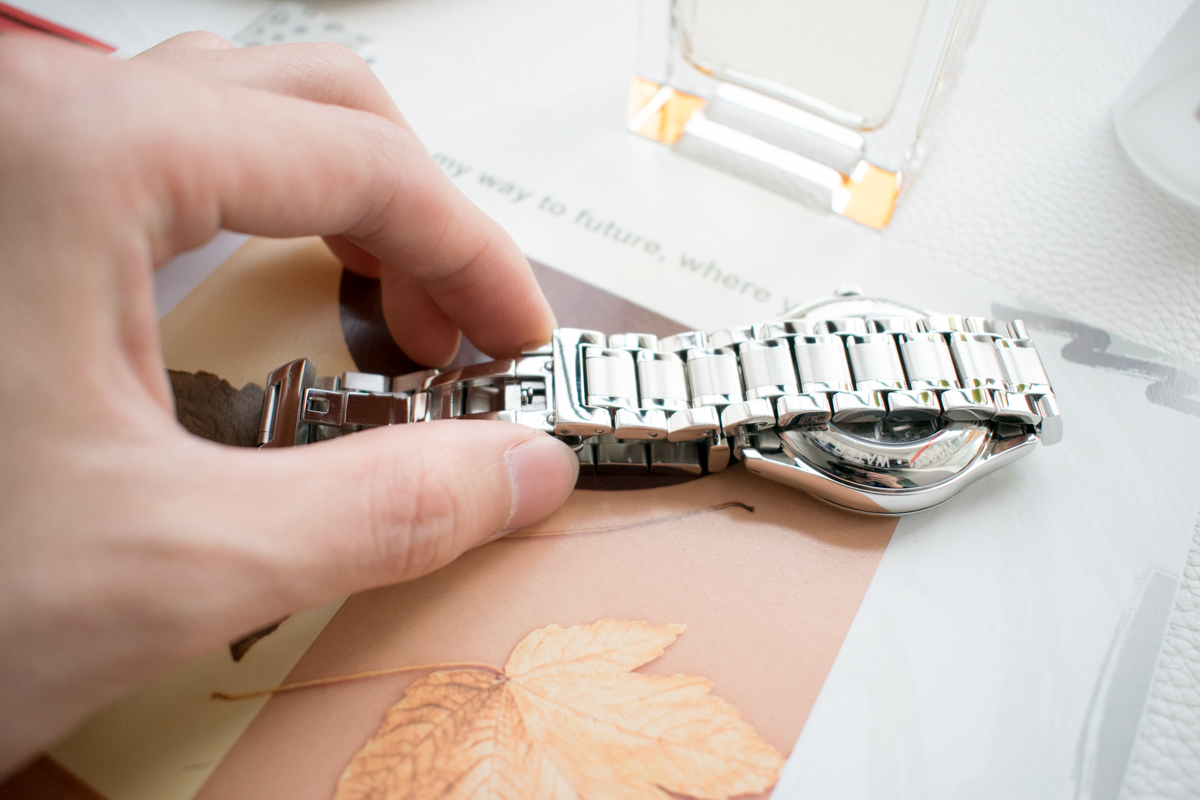 小米有品轻时尚石英表99元,小米99元轻派石英表怎么样