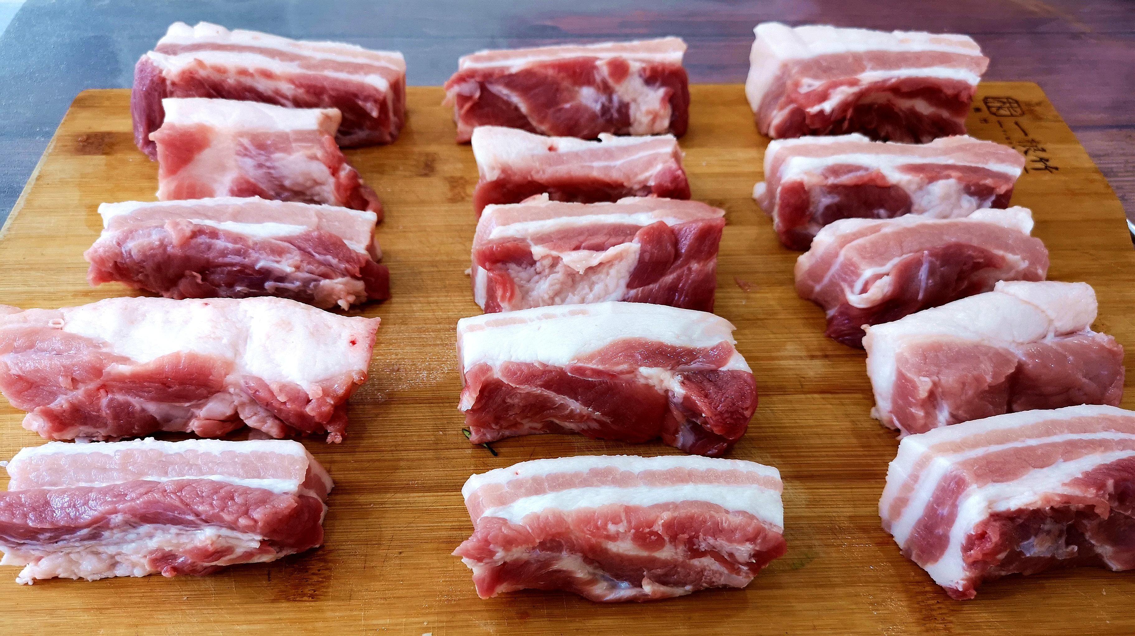 天冷炖点肉的做法,让炖肉更加软烂的窍门还省时省火