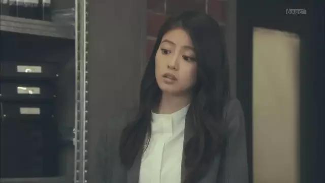 试图说服爸妈带口罩,年轻人对老年人说出门戴口罩