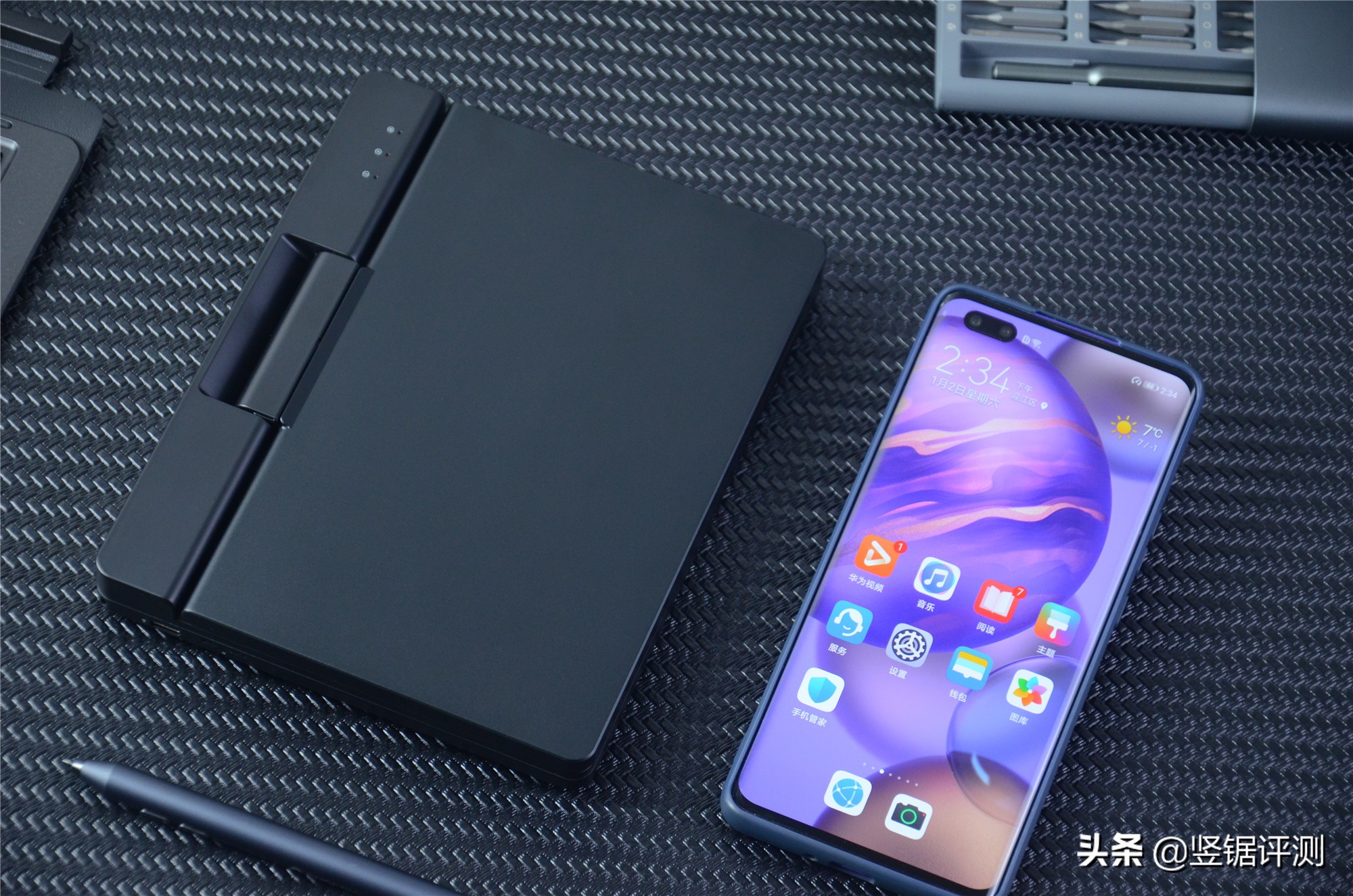 屏幕支持旋转！壹号本“工程师PC”迷你笔记本评测