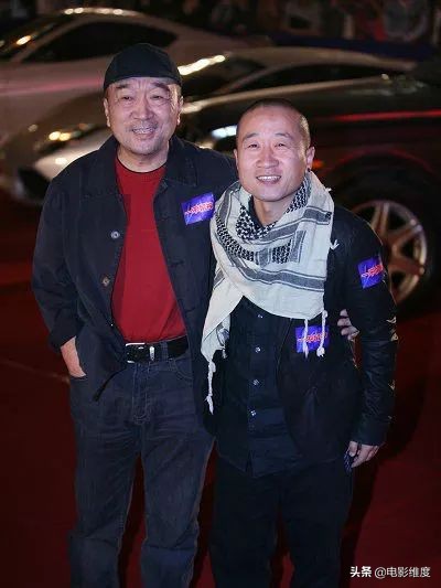 71岁李保田全家照女儿跟妈妈姓,李保田是个老戏骨