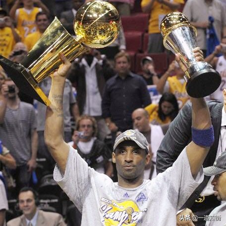 科比为什么只获得一次mvp,科比的伟大壮举
