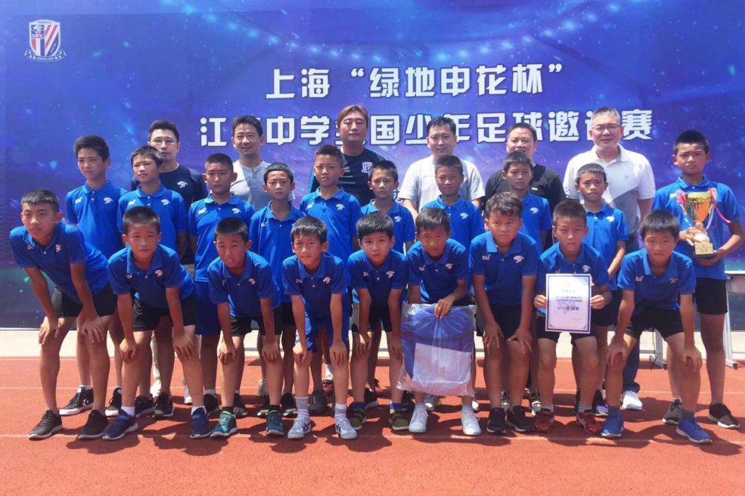 青少年足球位置,青少年足球情况