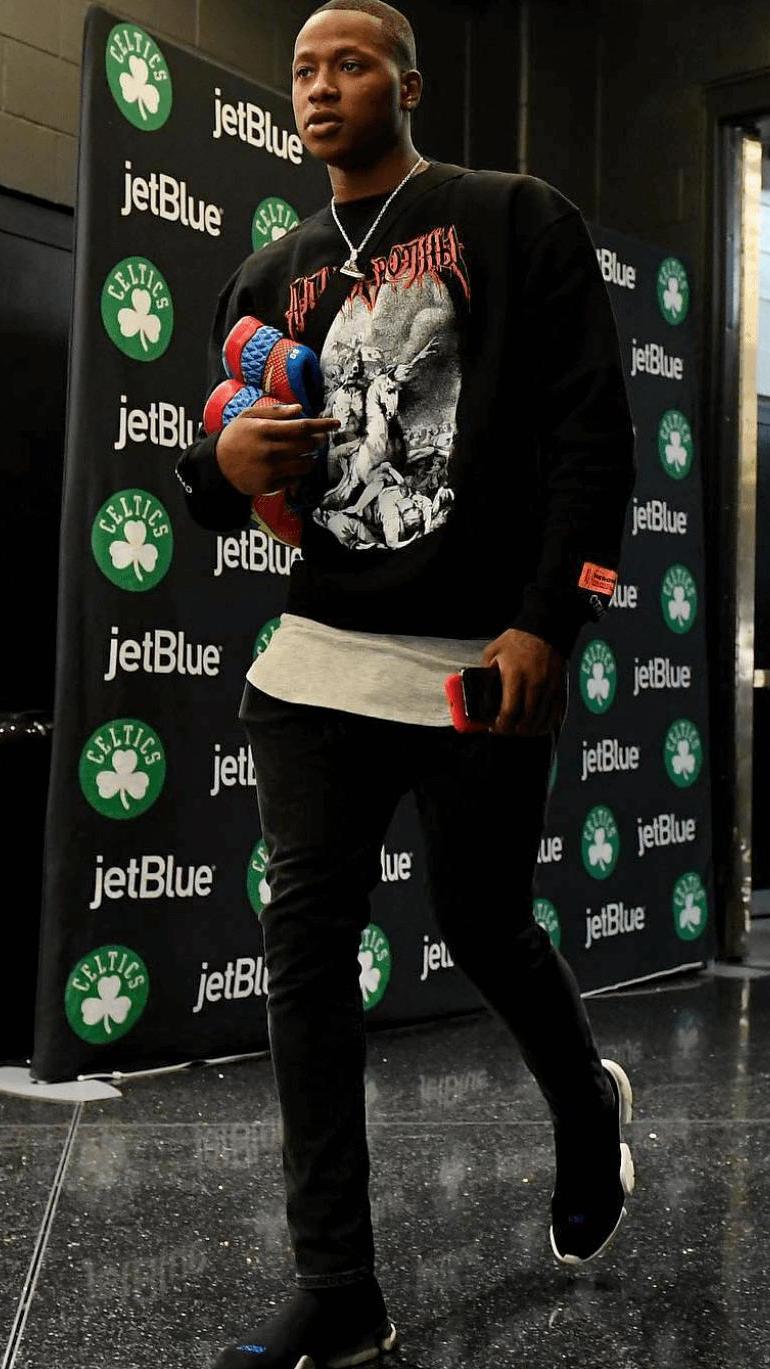 比打球更有范儿nba球员通道穿搭,nba近期球员穿搭