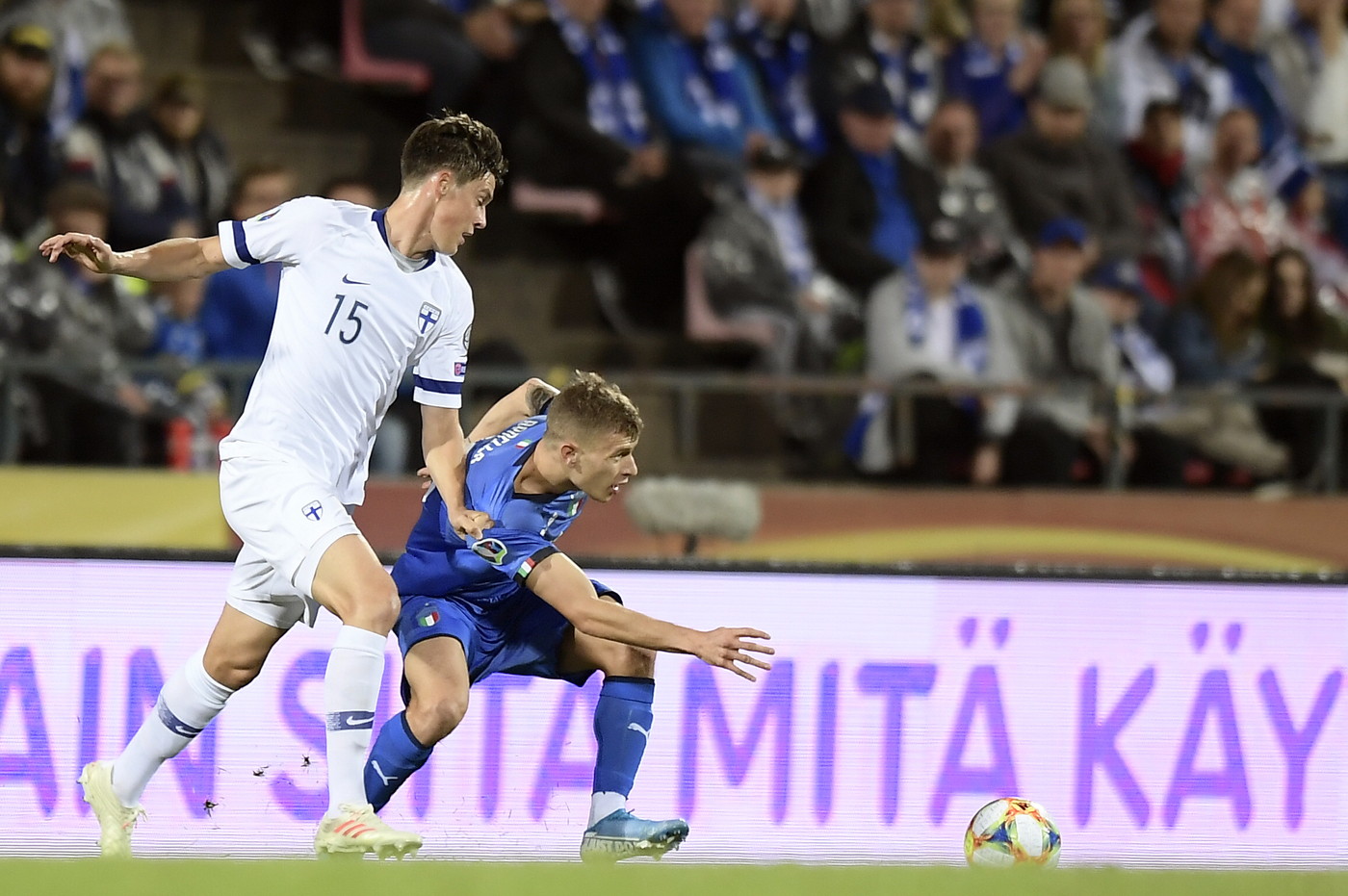 国米后场倒脚进攻,国米两连击