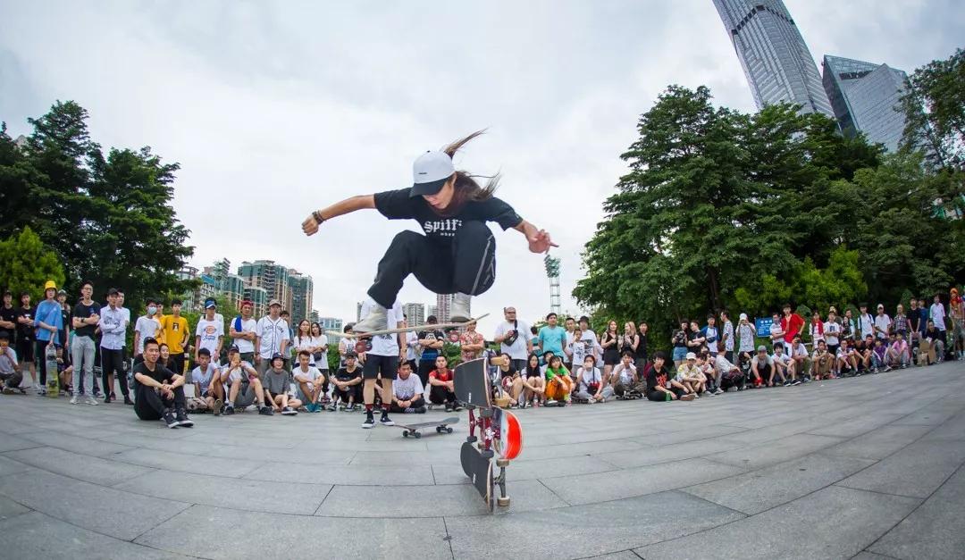 涓轰簡姊︽兂绂诲闂崱,涓轰簡姊︽兂绂讳埂鍒涗笟