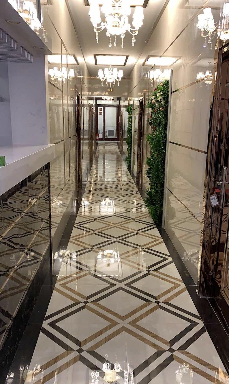 巴黎华商抱团渡难关，餐厅停业外卖也不能送，市场关闭外贸停滞，不裁员可领政府补贴，协会提供远程义诊