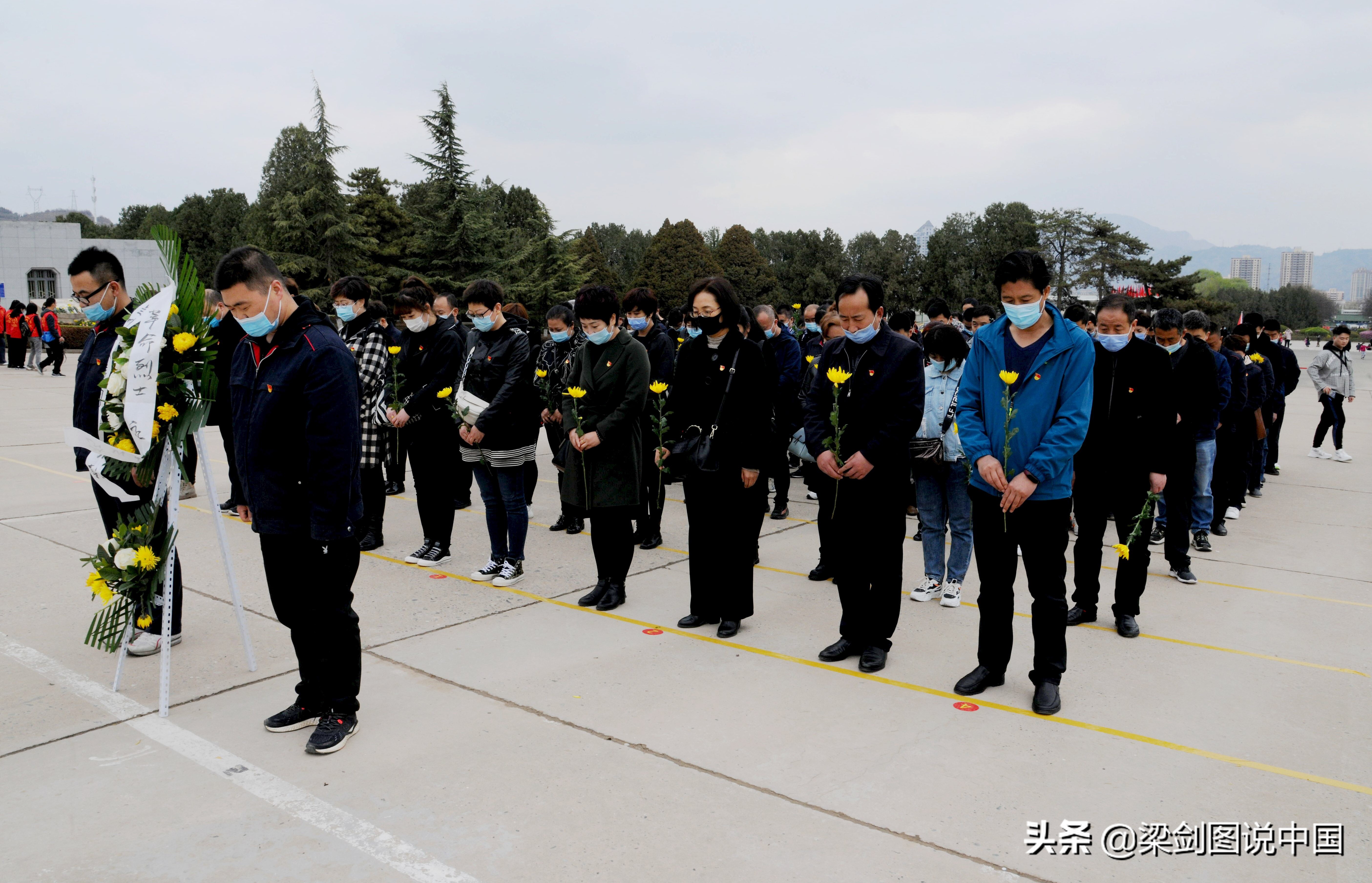 兰州缅怀革命烈士传承民族精神,兰州缅怀先烈