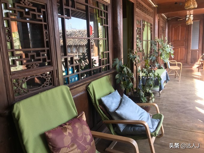 丽江的高颜值客栈逆天了,住一圈连回家的路费都省了!文末有福利