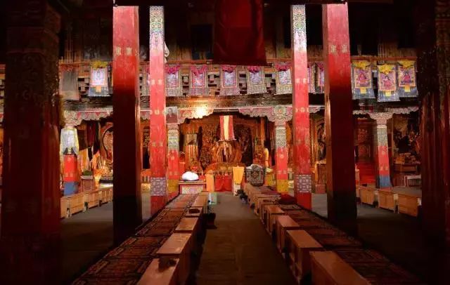 稻城亚丁白云,稻城亚丁风景没有想象中的那么美