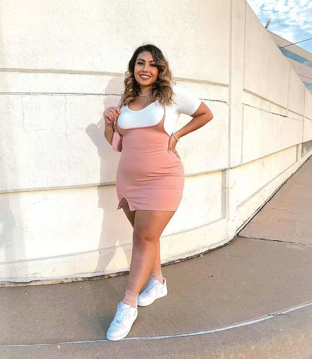 140斤到160斤穿衣搭配显瘦夏季,140斤胖女人穿搭显瘦好看时尚