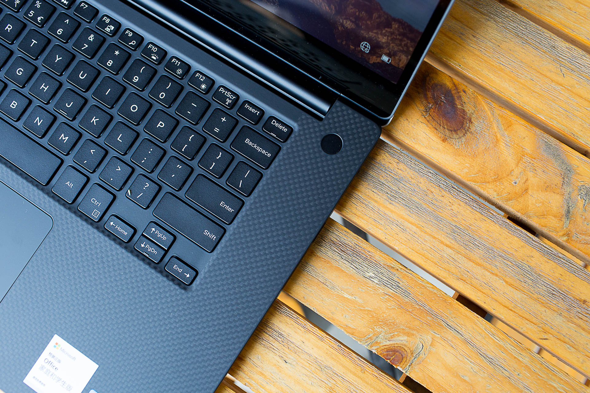 dell笔记本屏幕颜色,dell戴尔xps159530测评