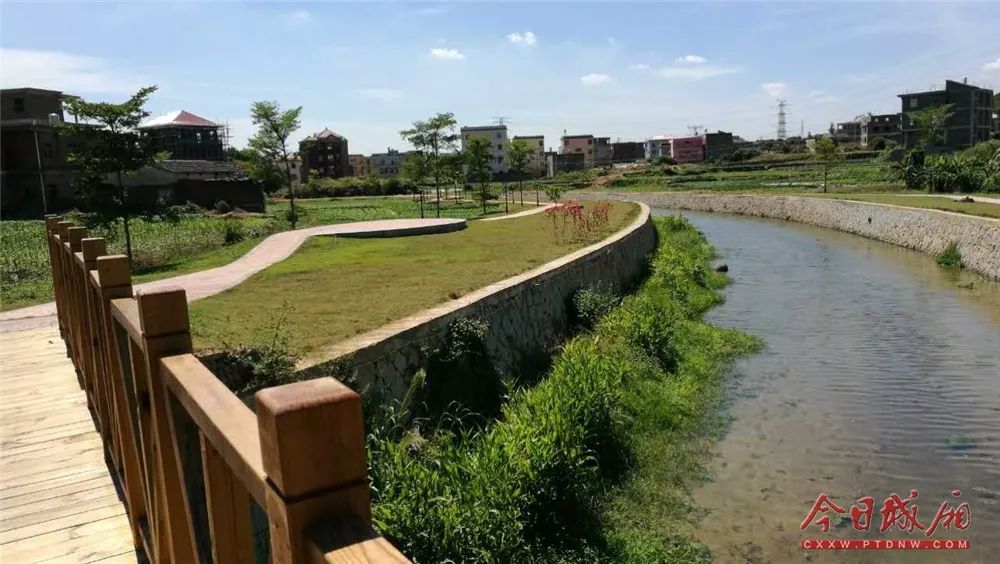 壮丽70年奋斗新时代,壮丽70年奋进新时代全文