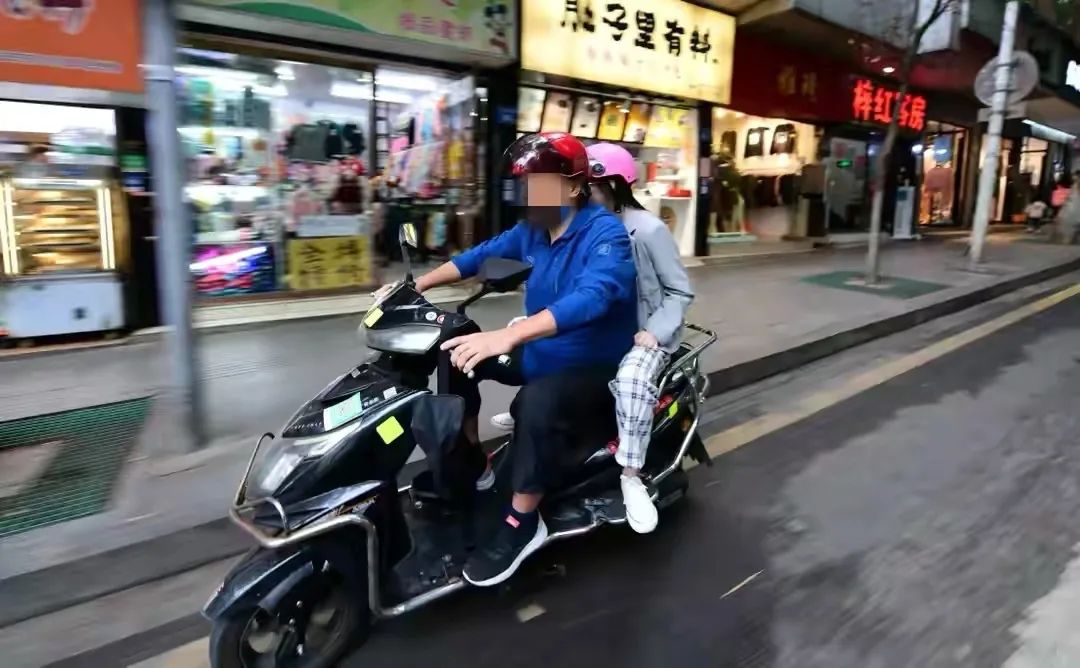 深圳中学教师工资单,深圳一个普通老师工资单曝光