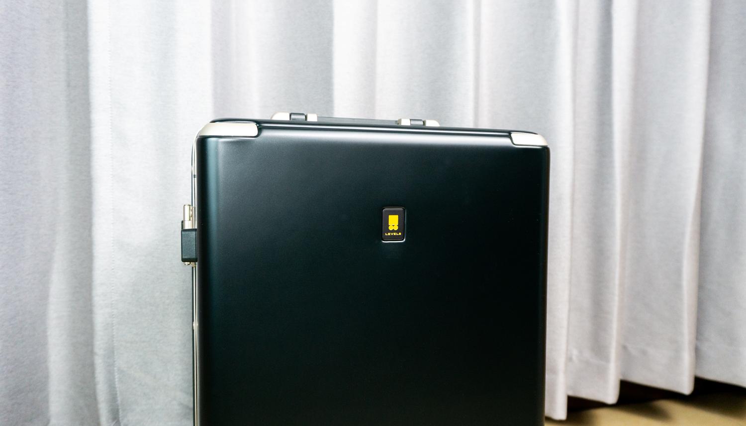 我试了一下，用地平线8号POWER拉杆箱装PS5代路由器刚刚好