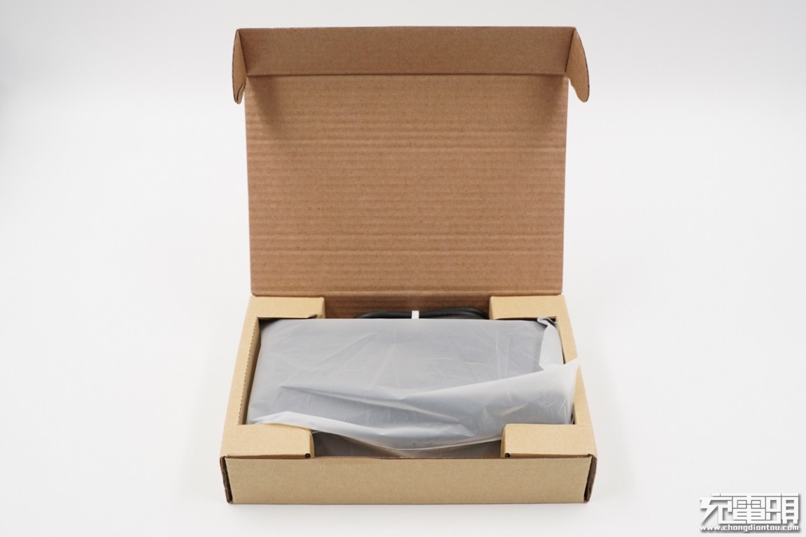 羽博充电宝拆解20000电芯,羽博30000毫安移动电源拆解