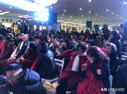 再冷也抵挡不住热情,再冷也抵挡不住大家的热情