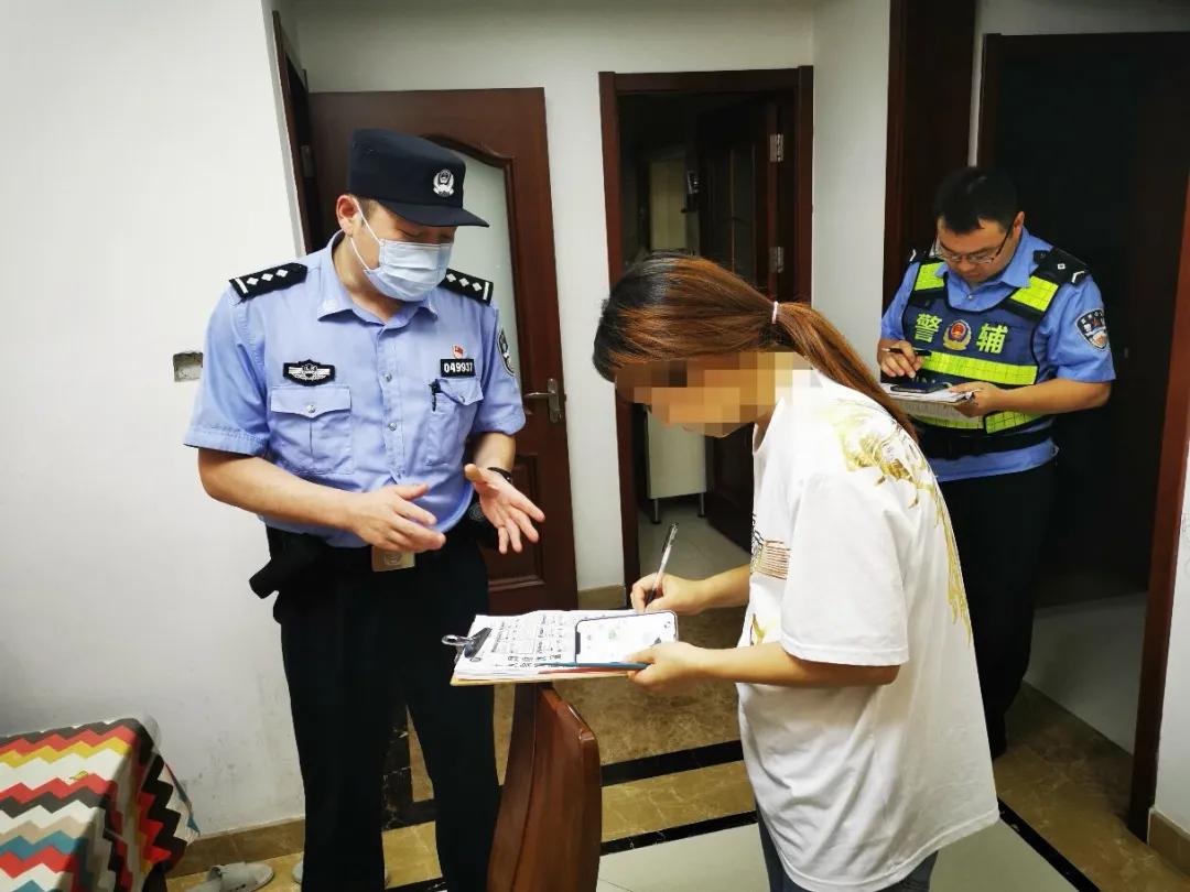 捂住钱袋子防诈宣传,严防网诈捂紧钱袋