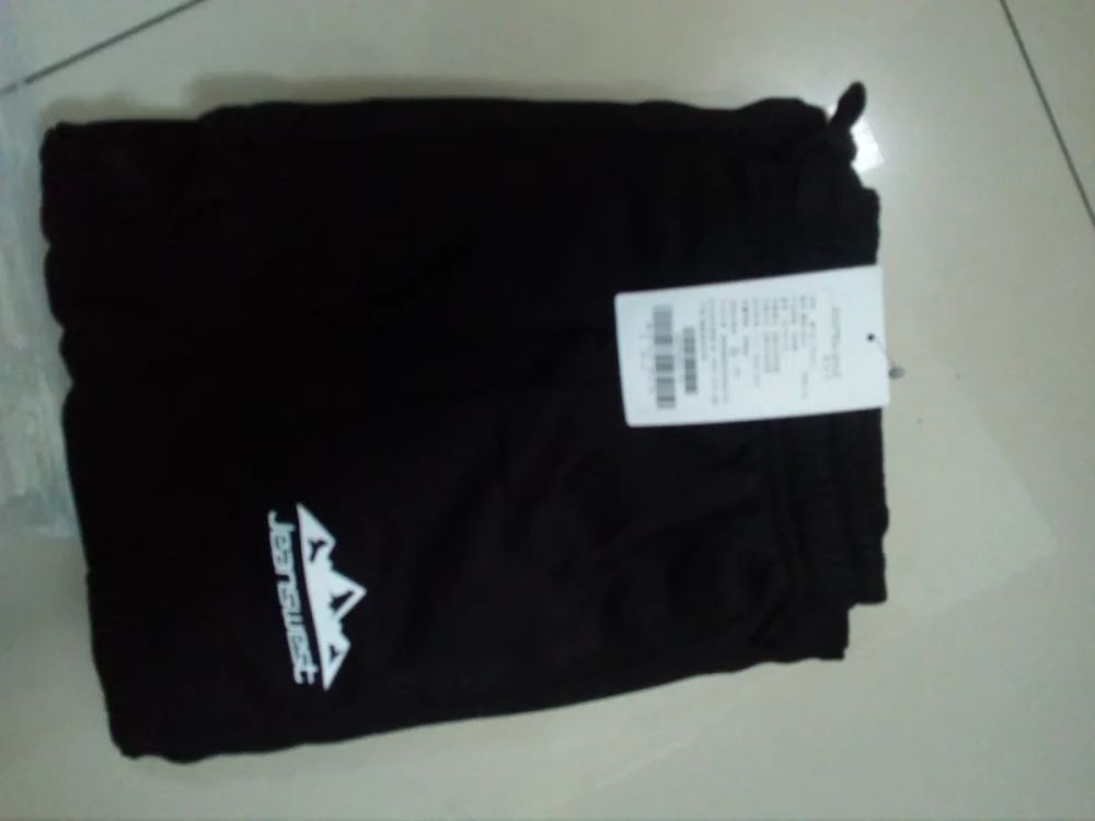 直播电商销售商品抽查,直播产品不合格的视频