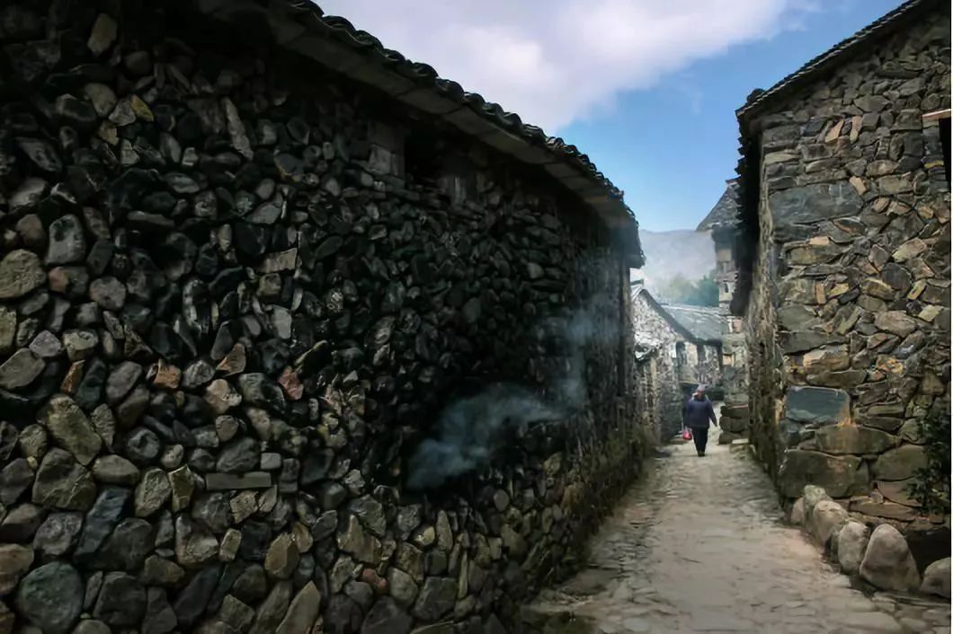 缙云仙都仙剑取景照,仙剑古镇取景地在哪