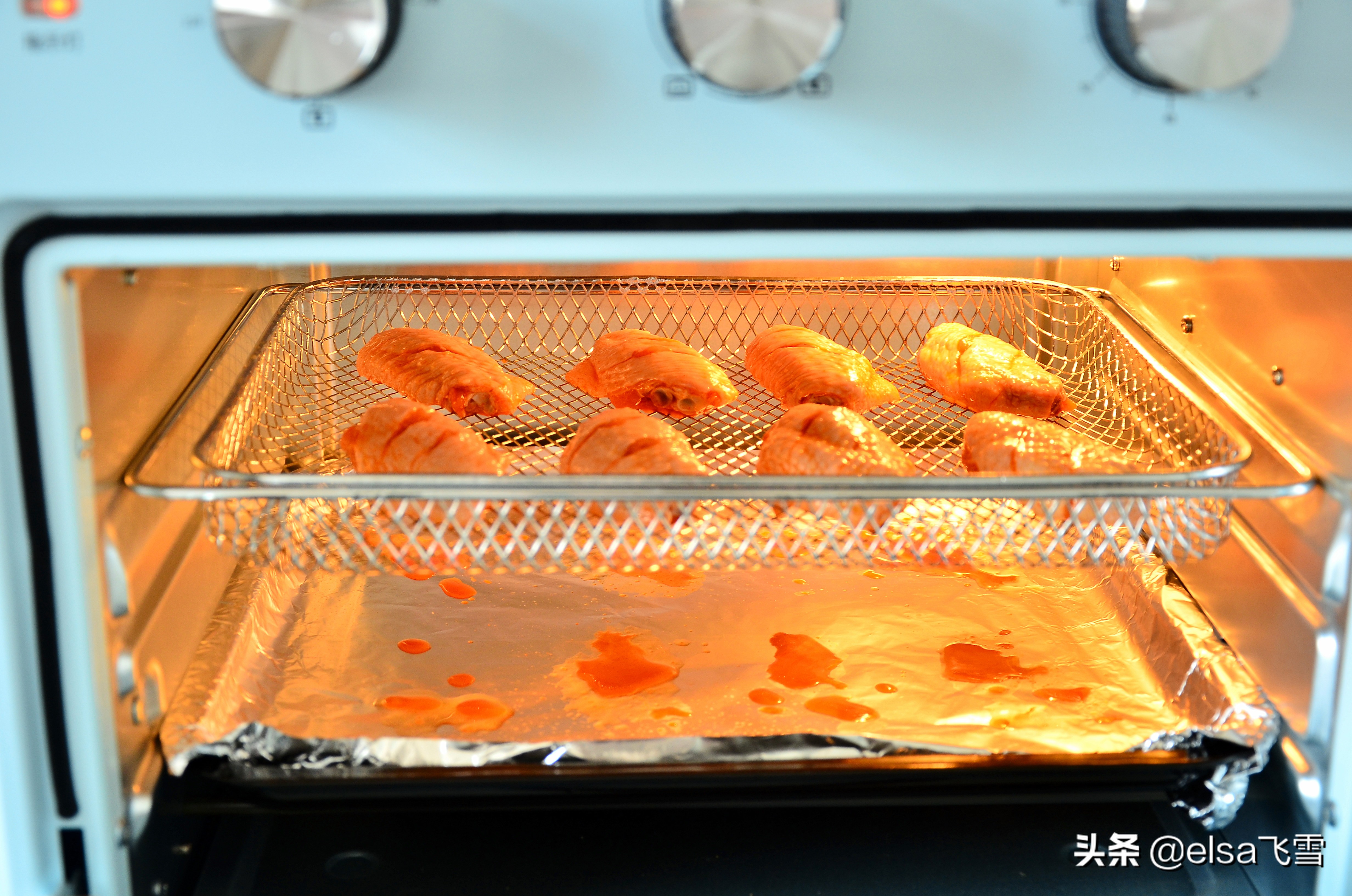 周末在家里做烤鸡翅,家庭做法的奥尔良烤翅