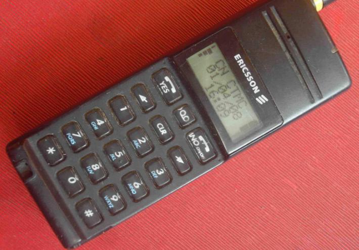 金立销量前三的手机,一年卖出两亿部的手机