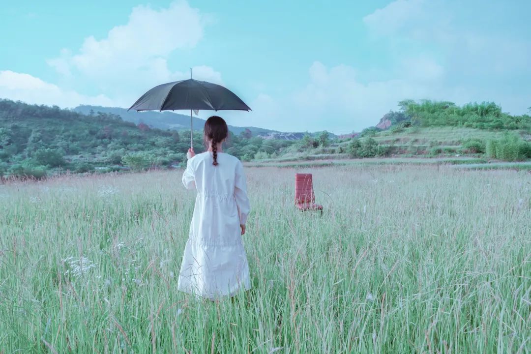 干净的圈子规律的生活简单的情感,往后余生只喜欢干净舒适的圈子