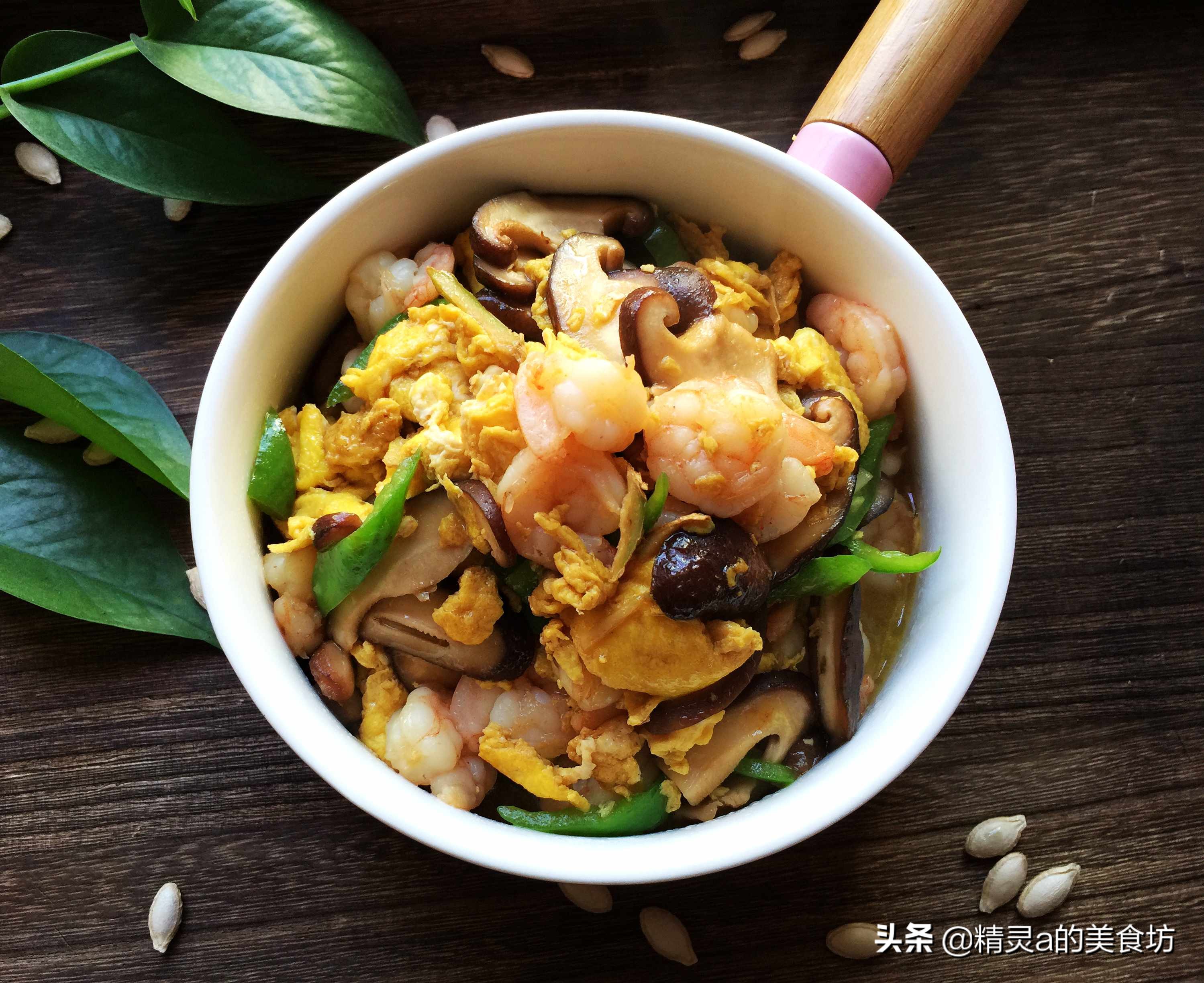 虾也可以这样做味道鲜美做法独特,虾就要这么做香气扑鼻好吃又营养