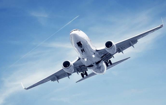 空姐在飞机上晕机怎么办,坐飞机晕机要不要告诉空姐