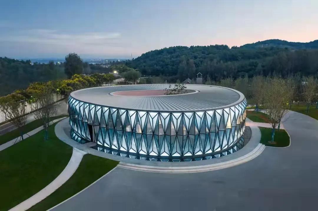 阿朵小镇风光无限,走进阿朵小镇