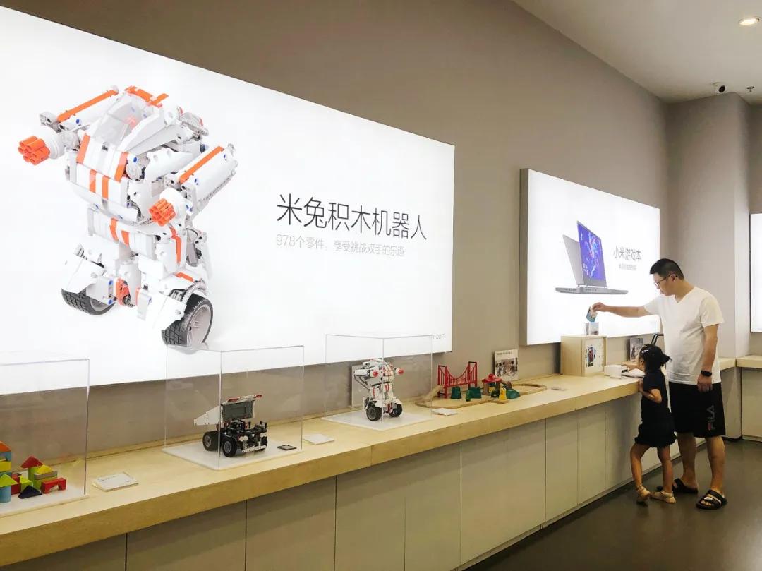 雷军谈小米造车,小米入局看清造车盛宴的底层逻辑