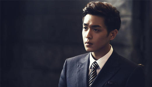 张若昀父亲近照,张若昀父亲演过什么电视剧