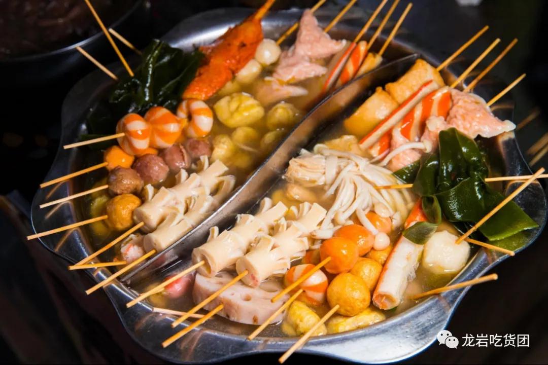 重庆渝北龙兴广场附近购物商场,前方到站工贸