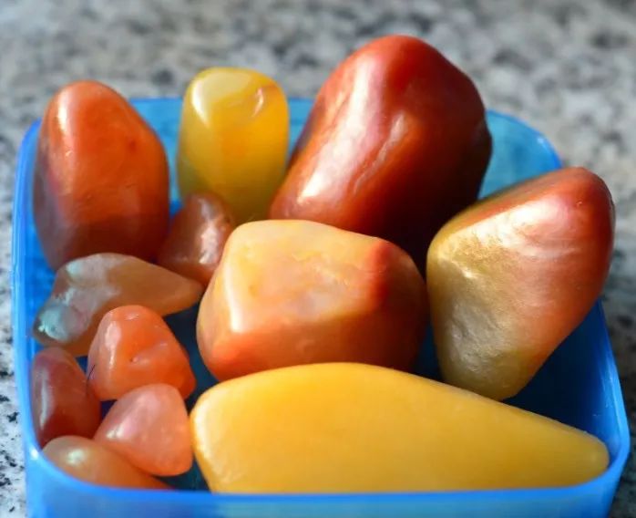 克拉玛依戈壁奇石,德令哈戈壁捡奇石地点