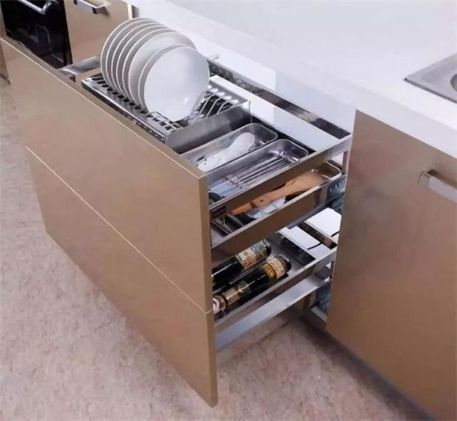 橱柜装了抽屉的你们后悔了吗,橱柜装了拉篮可以拆下来洗吗