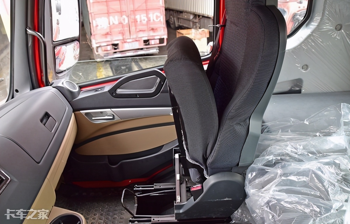 重汽豪瀚4.2米载货车价格,重汽豪瀚6米8所有车型