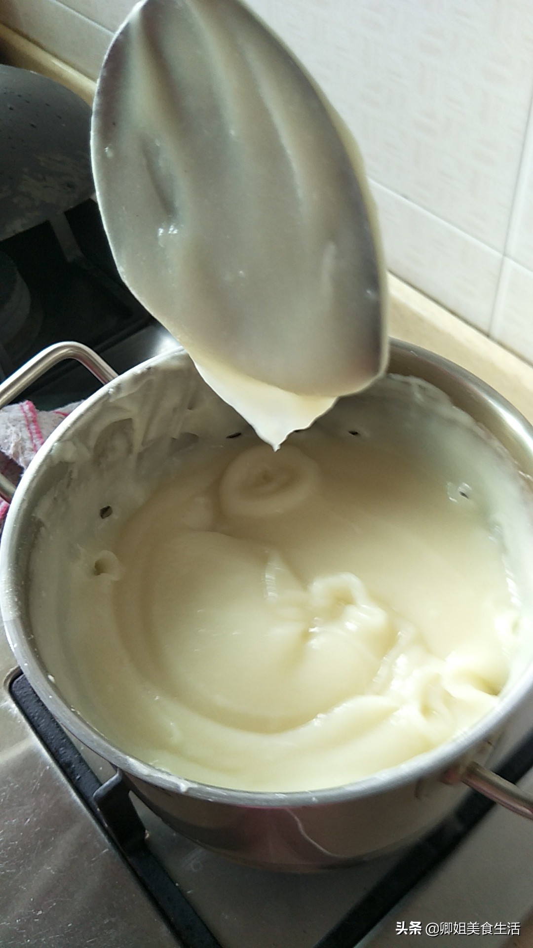 正宗米豆腐制作全过程及配方,舌尖上的农村豆腐做法