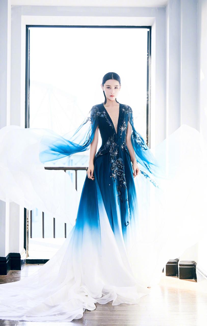 张馨予步入田园般生活,张馨予在田园的照片