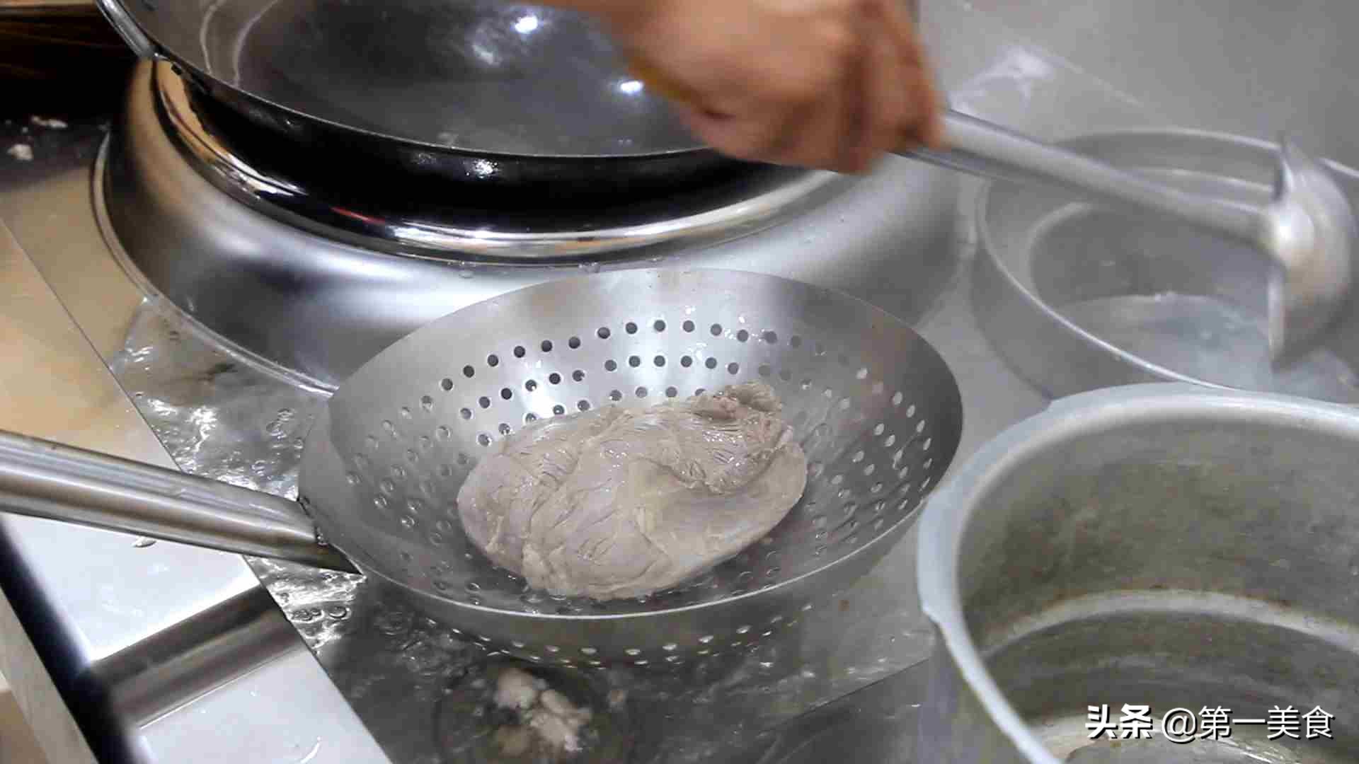 厨师长教底料,教你一个火锅底料的熬制方法