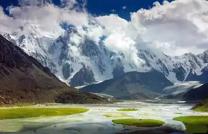 徒步穿越新疆博格达峰,新疆最凶险穿越戈壁路线