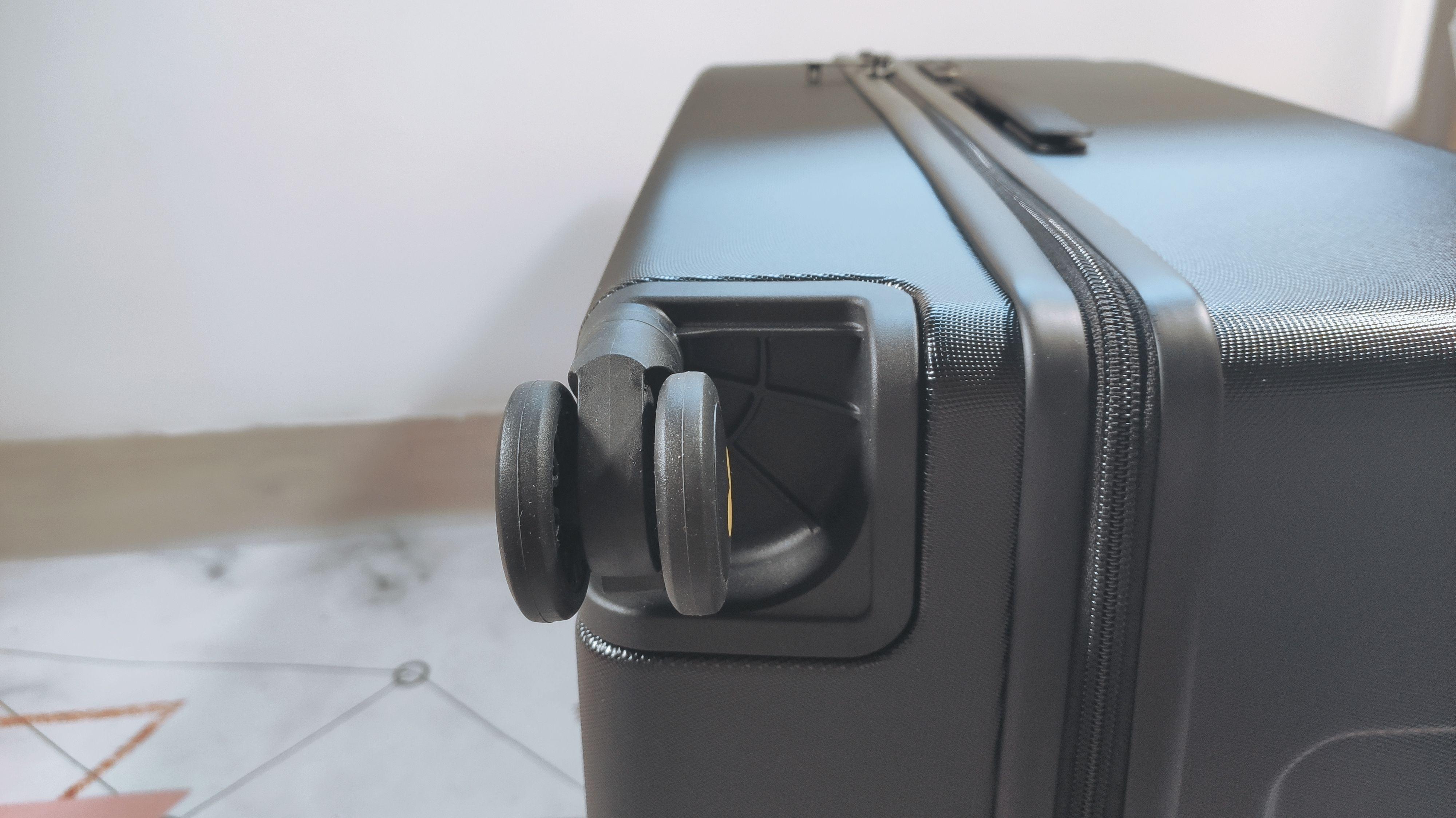 超能装的行李箱外国,level8地平线8号旅行箱评测