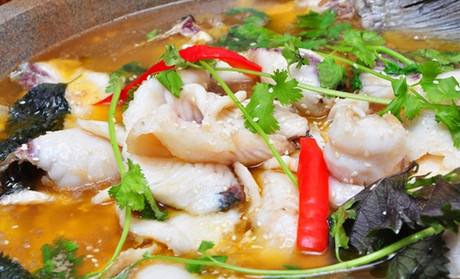 正宗石锅鱼做法教程及配方,正宗石锅鱼做法和配方视频