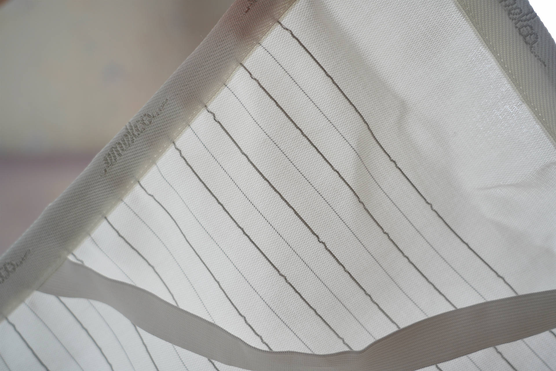 石墨烯电热毯和碳纤维电热毯区别,水暖电热毯怎么选择舒适